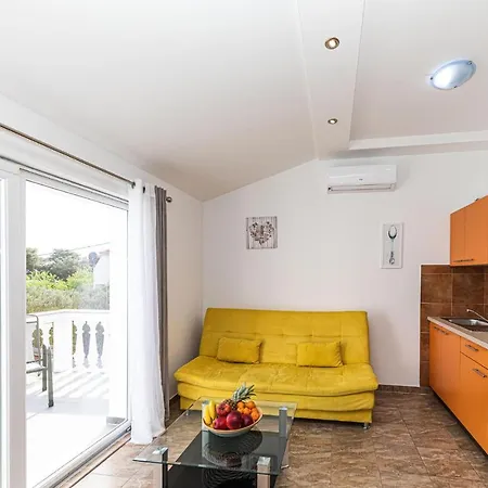 8 Bedroom Lovely In Kastel Novi