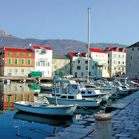 8 Bedroom Lovely In Kastel Novi *
